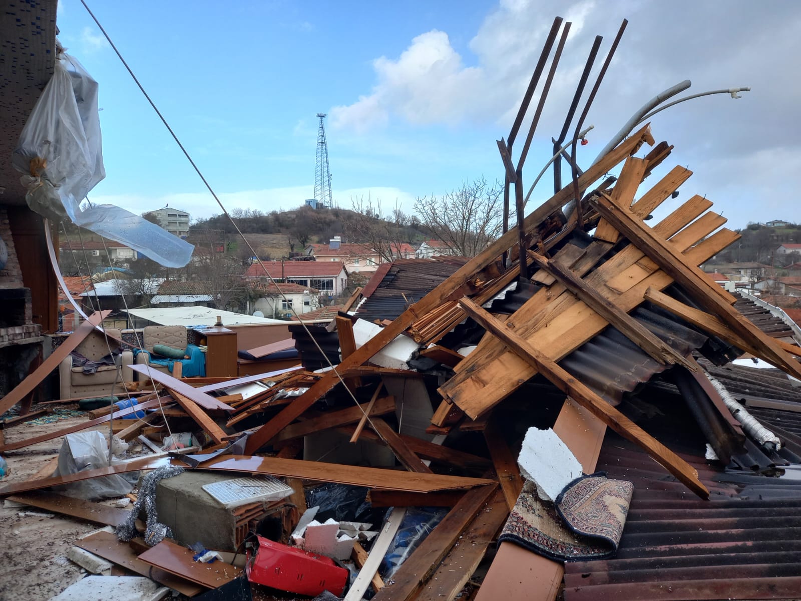 Fırtına, Keşan ve İpsala köylerinde hasara yolaçtı